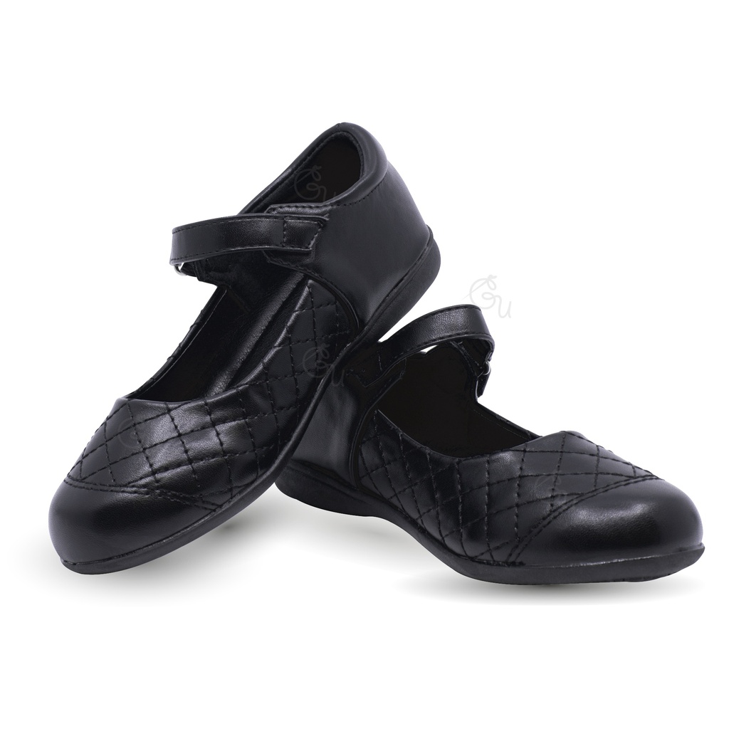 Girls Riptape Formal Shoes With Pattern